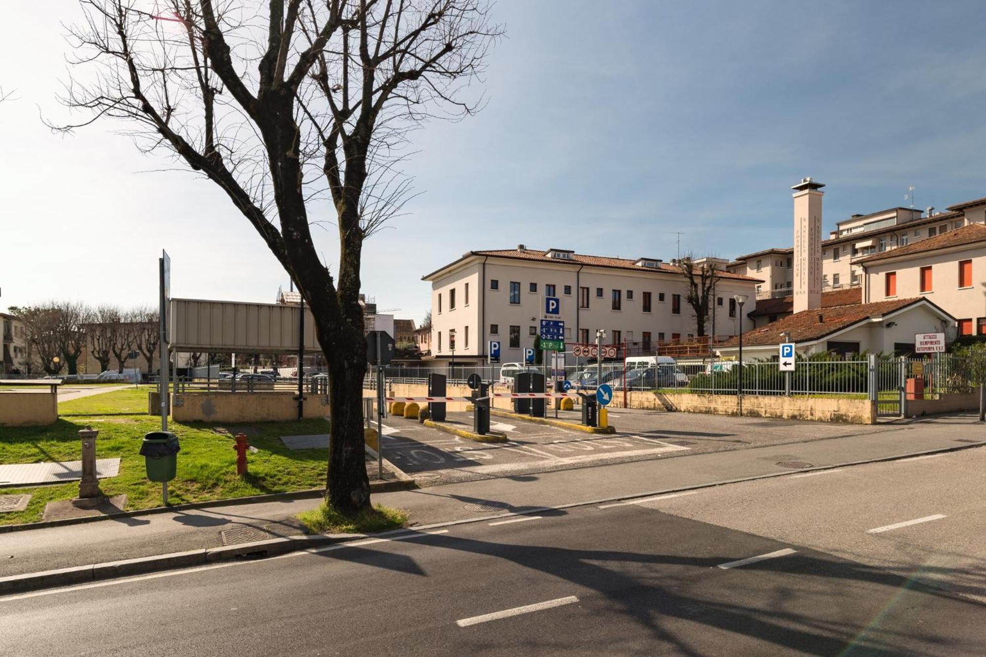 Hotel Piroscafo Десенцано дел Гарда Екстериор снимка